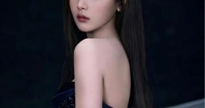 杨超越妹妹，最年轻实力派演员，穿黑丝风情万种，太美了！