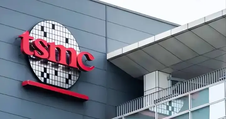 卡了8年的SRAM微缩，被台积电攻破了，A14单元面积缩19%