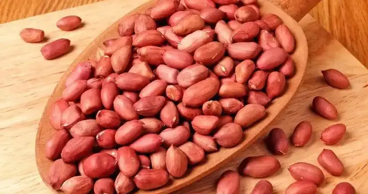 长期服用他汀不能吃花生？医生忠告：除了花生，这5食物也要留意