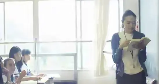 教育部严禁教师成绩排名！教了18年书的表姐：终于能安心教书了！