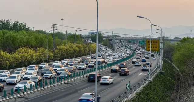 北方返京避堵指南：初六初七最堵时段+三大进京方向精准绕行