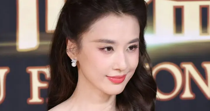 北京这一夜，黄圣依人淡如菊，baby惊艳压轴，这位快女却轻松赢了