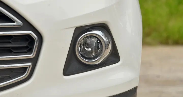 为什么越来越多的车取消了前雾灯？大雾天怎么办？