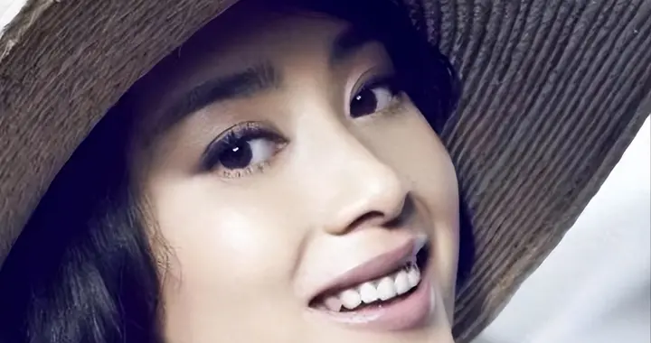 她是最干净的女演员，跟小丈夫结婚18年零绯闻，把婆婆当亲妈对待