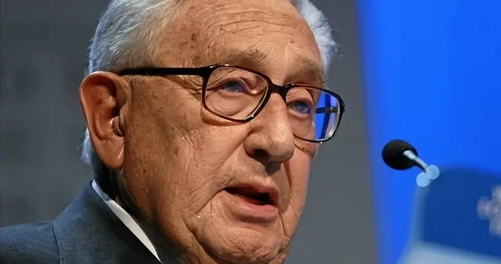 台海还没开战，另一场恶仗已逼近中国，美撕下伪装，基辛格没说错