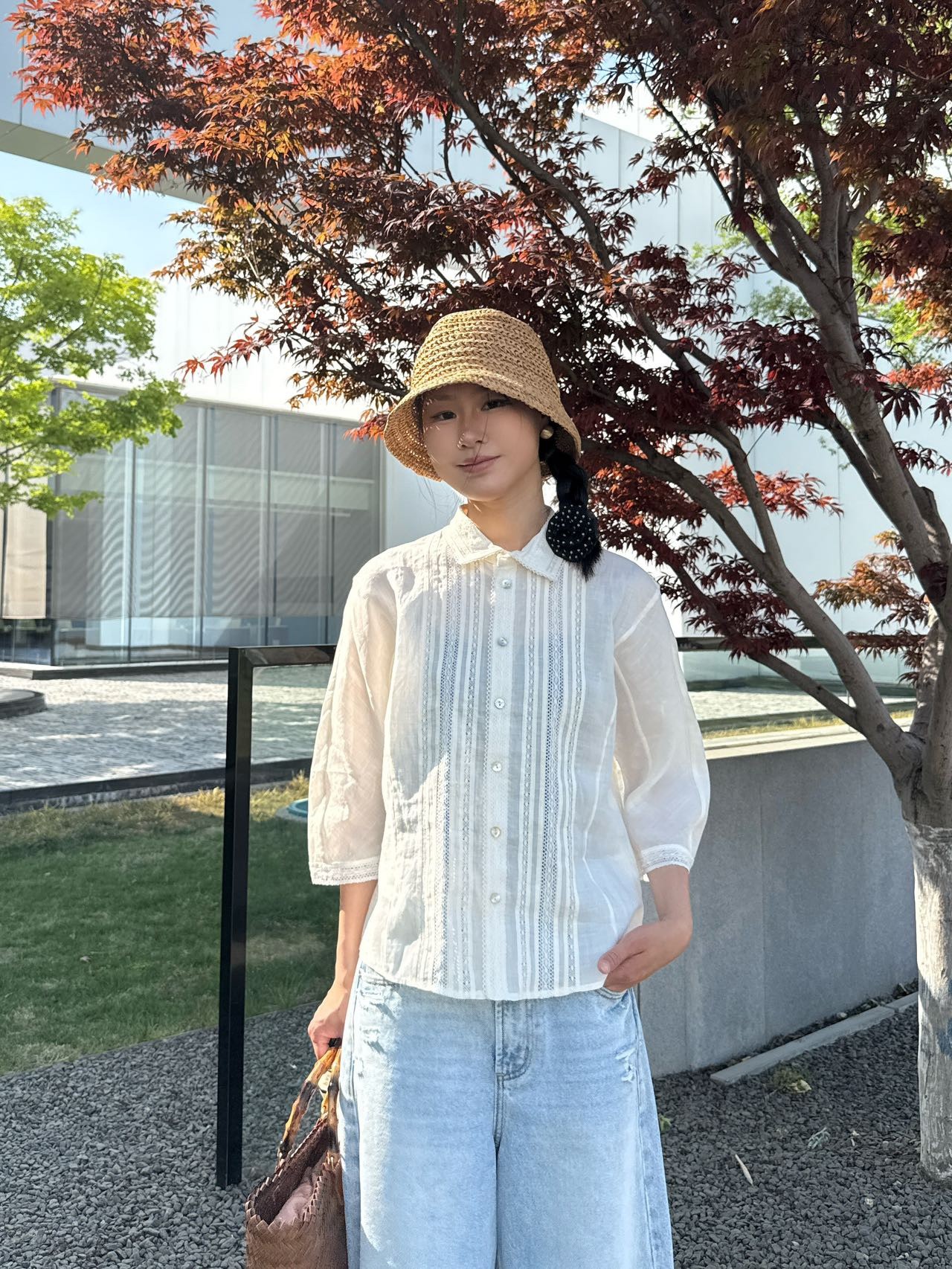茶愫翻领苎麻织带拼贴七分袖衬衫