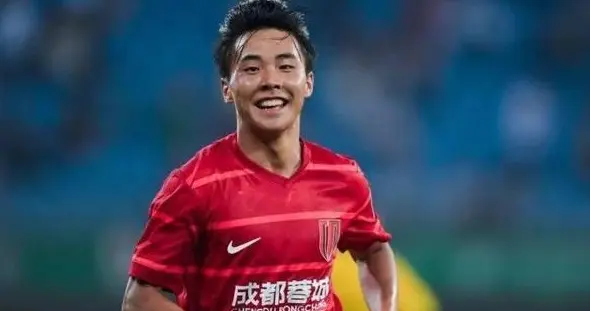 帅惟浩需要出头，蓉城队如何衡量，租借给兄弟球队不失为良策。