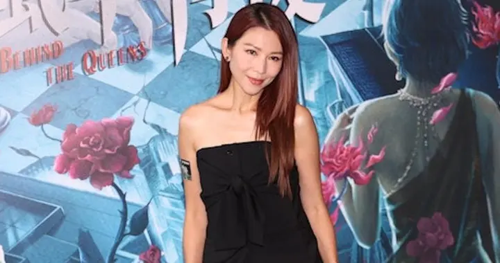 50岁蔡少芬素颜逛折扣店惊呆网友！自曝手握家中财政大权