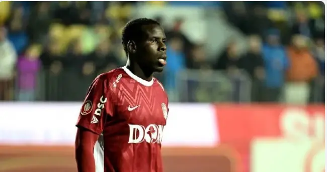 泰山后防线崩了，热身赛被申花打成筛子，假如祖马加盟结果如何