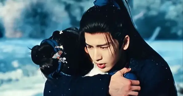 别磕CP了！《逐玉》这句台词，才是戳中无数打工人的真·人间真实