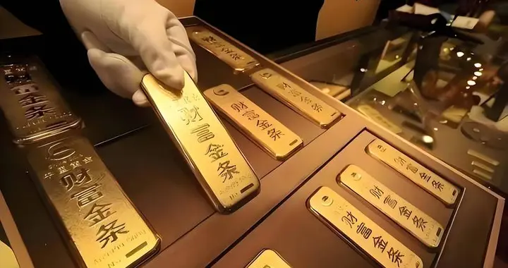 开始收网了？黄金白银价格闪崩，美元得救，美联储新主席惹的祸？