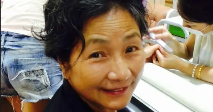 郑佩佩儿子发文，为患癌妻子众筹被嘲，撕下了郑佩佩生前最后体面