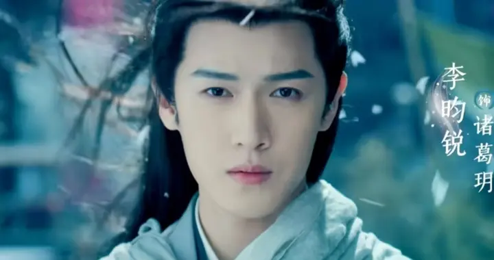 可惜了李昀锐《冰湖重生》没填补林更新9年意难平，反而劝退观众
