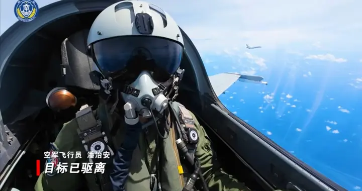 解放军发兵黄岩岛，美日争分夺秒武装菲律宾，10天后有大动静？