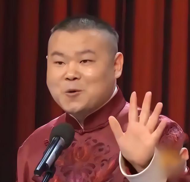 哗众取宠！岳云鹏开演唱会吃相难看，网友：郭德纲太惯着他了！