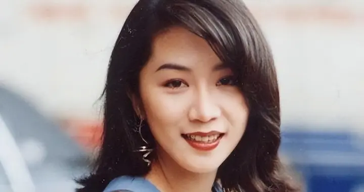 苦熬7年逼走原配，上位3年“遭报应”，脖子以下全是瘤惨死豪宅！