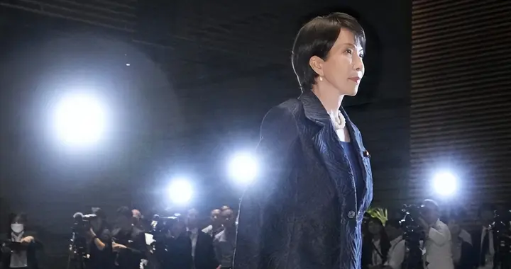 高市休假，日本商界造反，超200人大佬强访中国，中国批准了吗？