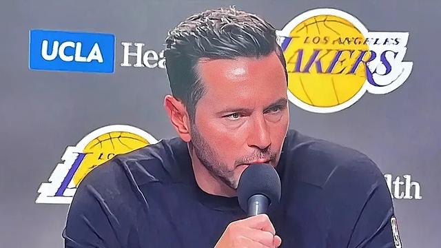 姜岸城：看一个教练是不是好教练 就看替补