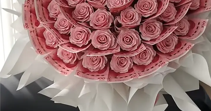 一般来说，女人默许你“越界”，才会有这些“反常表现”，很准