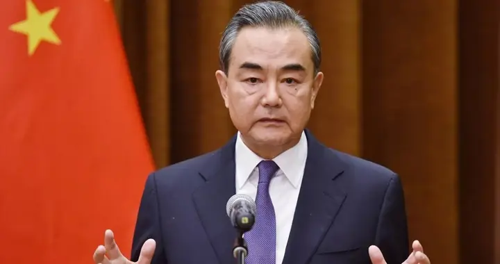 果断拒绝韩国之后，平壤给中方递来一张请帖，王毅将赴朝访问两天