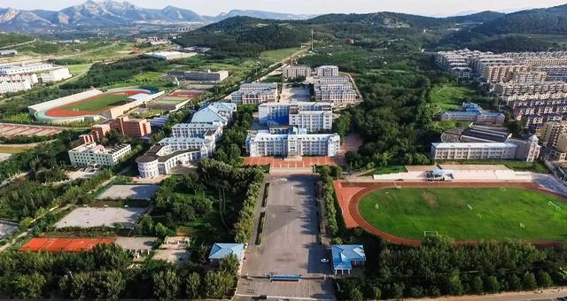 2025普通一本高校风云榜：深圳大学跻身前三，江苏大学闪耀第十！