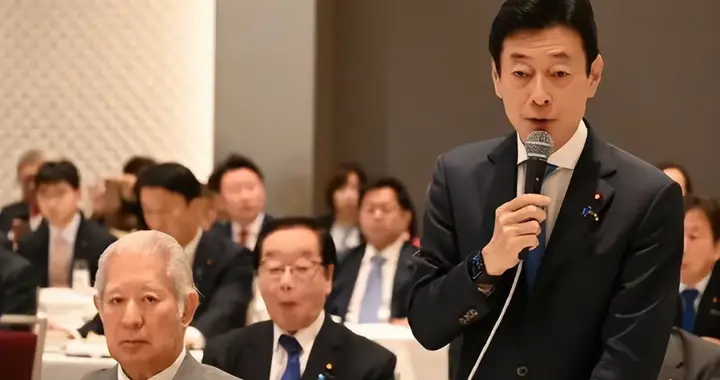 高市没有道歉，日本还想见中方高层？日方来探口风，中方斩钉截铁