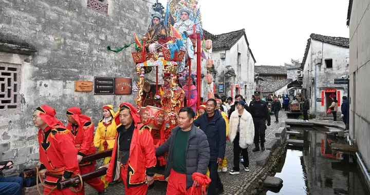 元宵别挤乌镇！前童 500 年鼓亭抬阁，非遗活化石太震撼