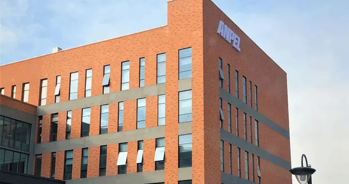 上海非众：为安谱凯美试剂存储库筑牢制冷“安全墙”