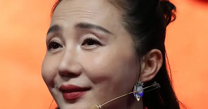 阿朵近照不敢认！岁月这把刀真狠，从性感女神到...