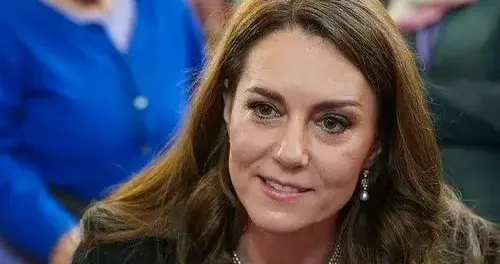 关上门“挣扎”！凯特王妃真实抗癌心态曝光，这才是正常人的反应