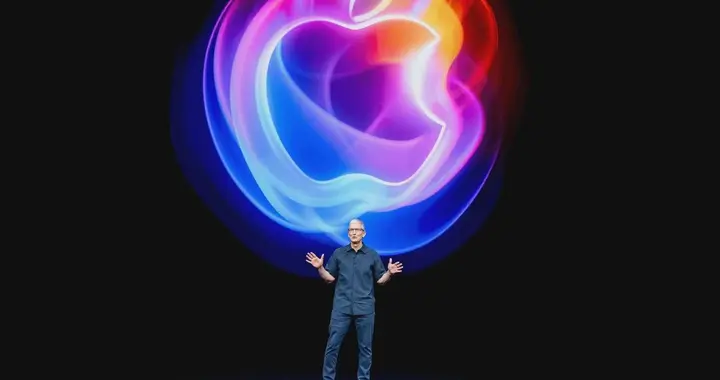 WWDC 2026：库克谢幕、Siri成精，苹果终于把AI这锅饭煮熟了