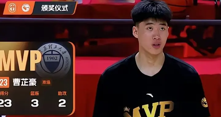 比CBA好看！一场大学总决赛打出了NBA感觉，石奎对飙曹芷豪太精彩