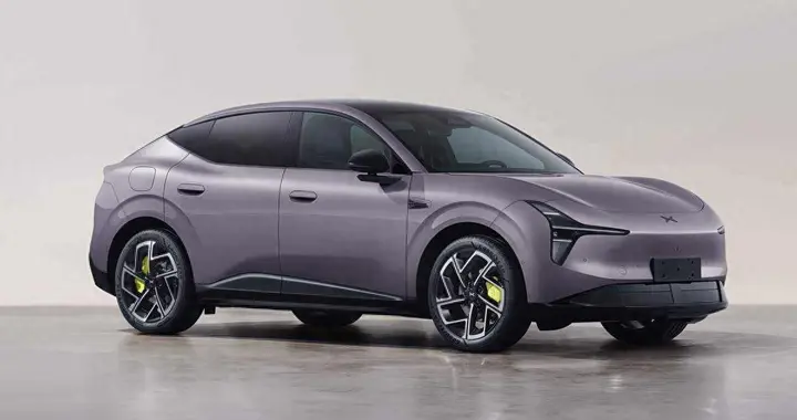 小鹏MONA L03来了，轴距比M03长一截智驾没缩价格还卡在15万左右