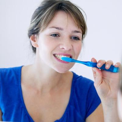 曾老师杂谈：晚上不刷牙就睡觉，可能面临这