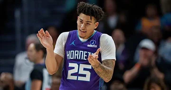 掘金将签下前黄蜂次轮秀，本赛季他的表现简直是一塌糊涂？