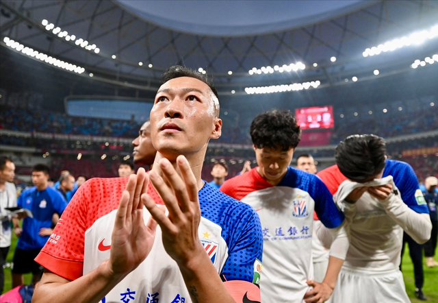0-1！上海申花中超首败验出一名水货，黄健翔直言他拖累球队