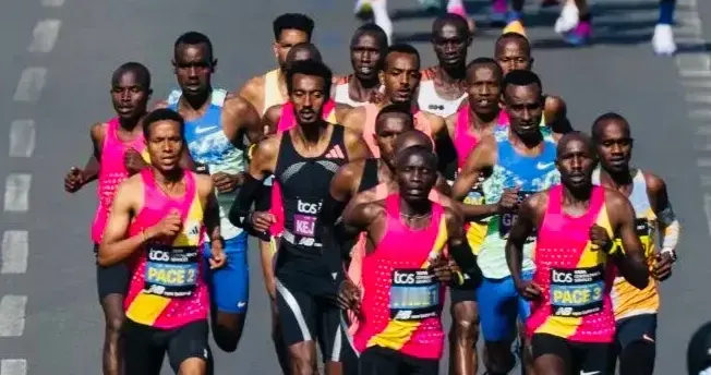 跑疯了!伦敦马拉松四人打破世界纪录!两人破二!其中一人还是首马!