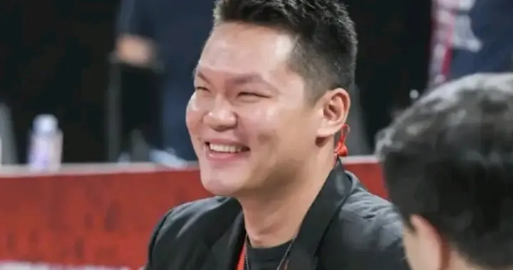 广东男篮终究也逃不脱时代落幕，小陈总或子承父业，有望联手周鹏