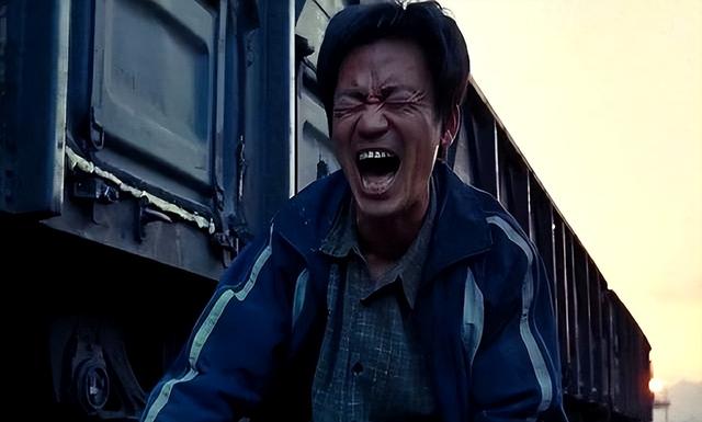 王宝强真情流露，怒斥假哭表演