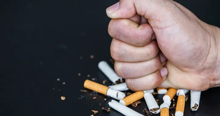 医生直言：男性一旦彻底戒烟，用不了一年，身体会收获这5个惊喜