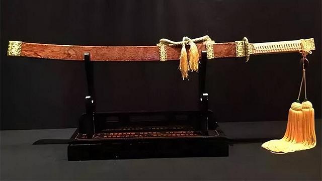 左都御史：清代有两把刀很有名，一是清初的