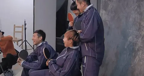 春节放糖：樊振东青春真好！