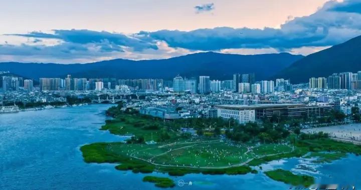 大理适合长期居住吗？揭秘苍山洱海边的真实生活