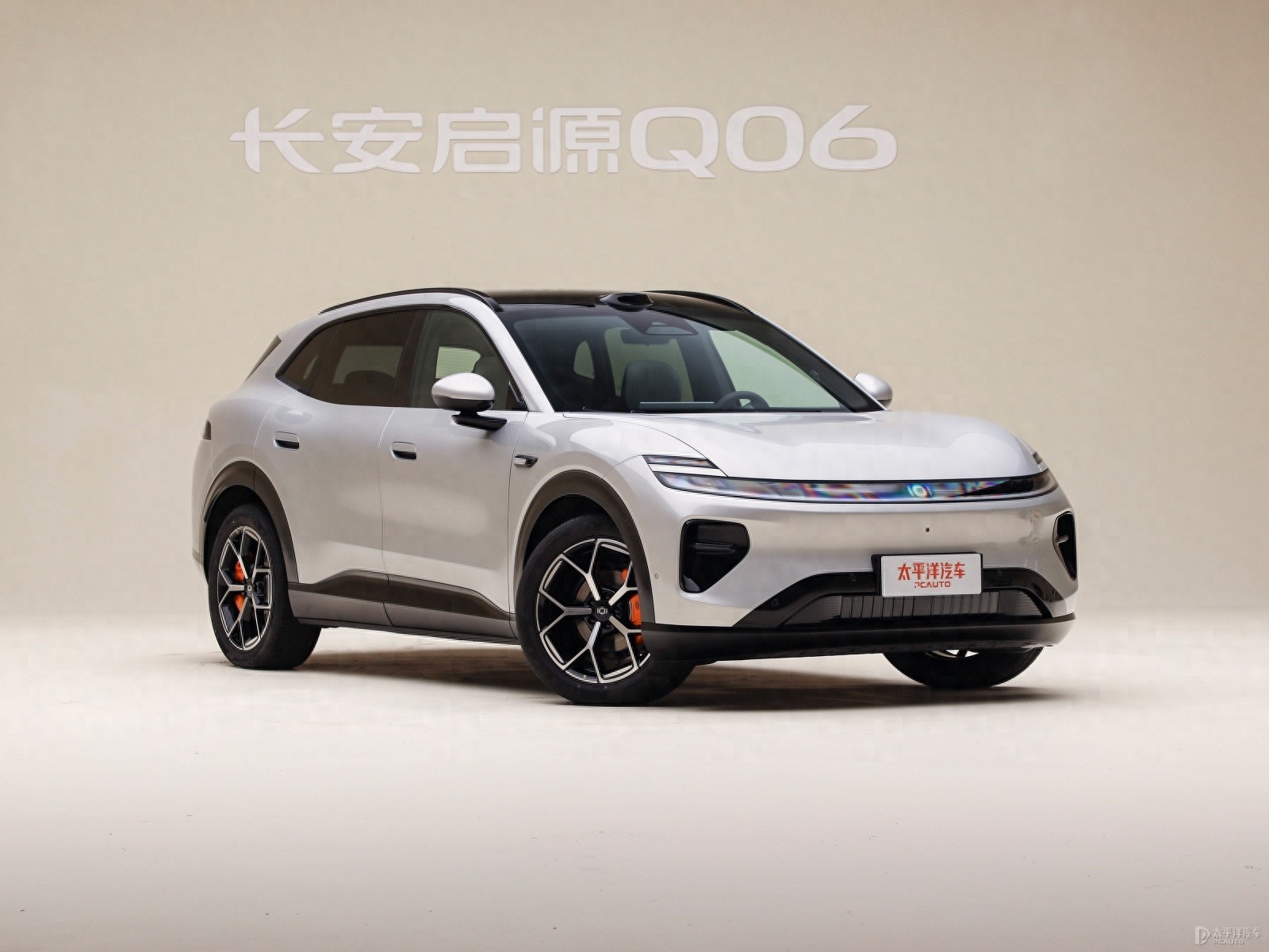 长安启源Q06亮相 中型运动SUV 双电机后驱/纯电续航700km