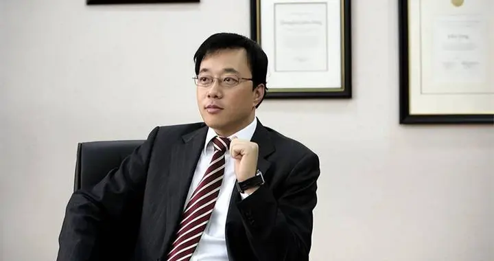 放弃硅谷巅峰，“芯片之父”邓中翰回国：为中国造“芯”二十载