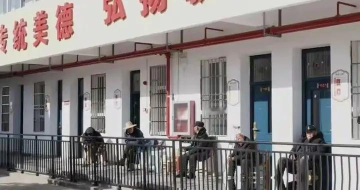 一年养老金一两千，拿什么住养老院？央视戳破了养老最扎心的真相
