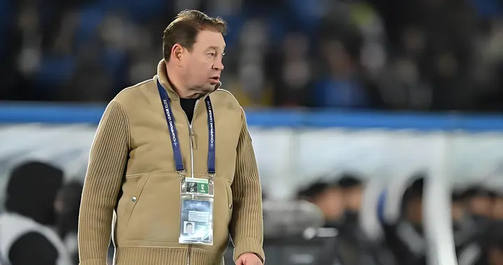 让申花队最忌惮的海港球员，斯卢茨基完全可以效仿李镇全全场贴守