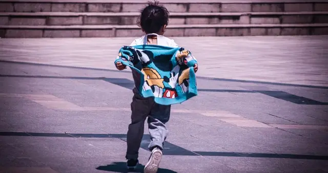 从离家出走到真相揭晓：一个6岁男孩22年后才知道！母亲的悲惨