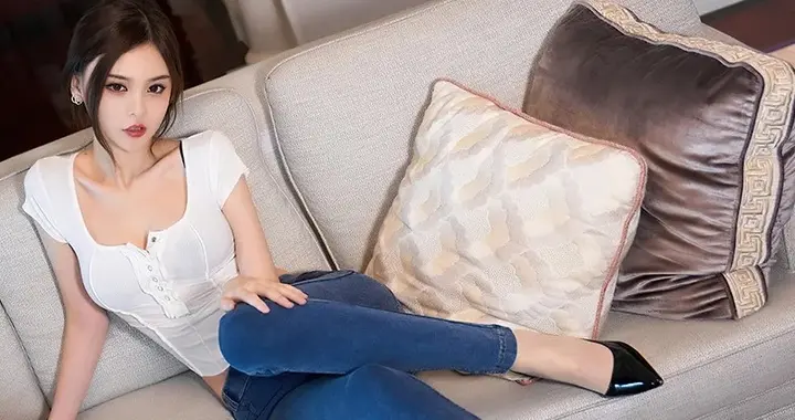 王心怡：这是一组全方位展现作为平面模特的王心怡的迷人魅力写真