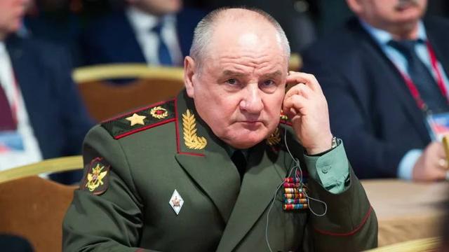 明岳川：突发新闻：  俄罗斯前国防部副部